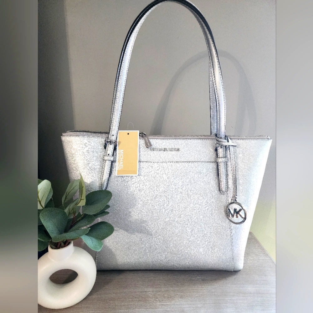 Michael Kors Ciara Large Leather Tote Bag Purse NWT - Picture 2 of 10